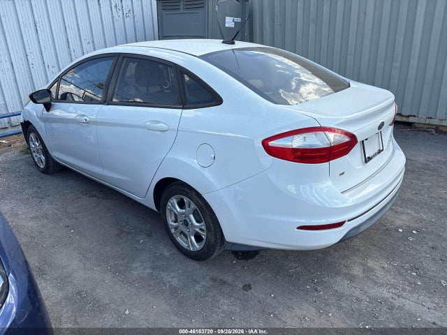 Продажа на аукционе авто 2015 Ford Fiesta Se, vin: 3FADP4BJ9FM105187, номер лота: 46183720