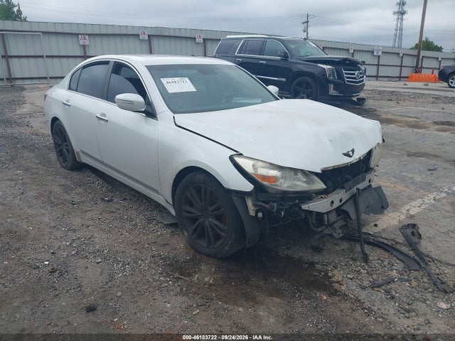 2011 Hyundai Genesis 4.6 მანქანა იყიდება აუქციონზე, vin: KMHGC4DFXBU114381, აუქციონის ნომერი: 46183722
