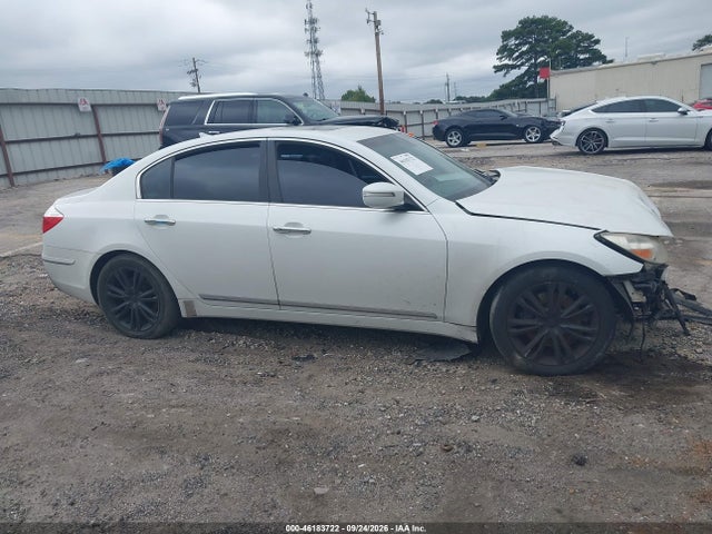 2011 Hyundai Genesis 4.6 მანქანა იყიდება აუქციონზე, vin: KMHGC4DFXBU114381, აუქციონის ნომერი: 46183722
