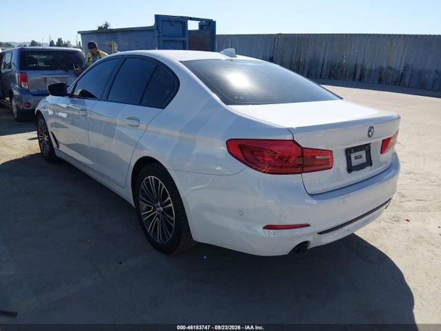 46183747 :رقم المزاد ، WBAJA5C59KWA57898 vin ، 2019 Bmw 530i مزاد بيع