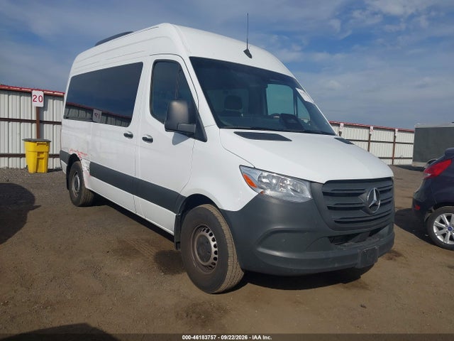 46183757 :رقم المزاد ، W1Z4KFHY6TT612058 vin ، 2026 Mercedes-benz Sprinter 2500 Standard Roof 4-cyl Diesel مزاد بيع