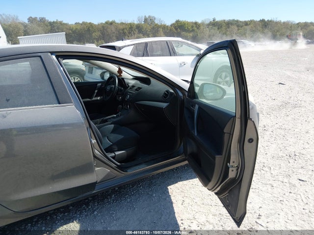 2011 Mazda Mazda3 S Sport მანქანა იყიდება აუქციონზე, vin: JM1BL1U50B1387741, აუქციონის ნომერი: 46183793