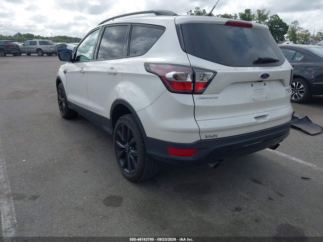 Продаж на аукціоні авто 2017 Ford Escape Titanium, vin: 1FMCU9JDXHUA44725, номер лоту: 46183795
