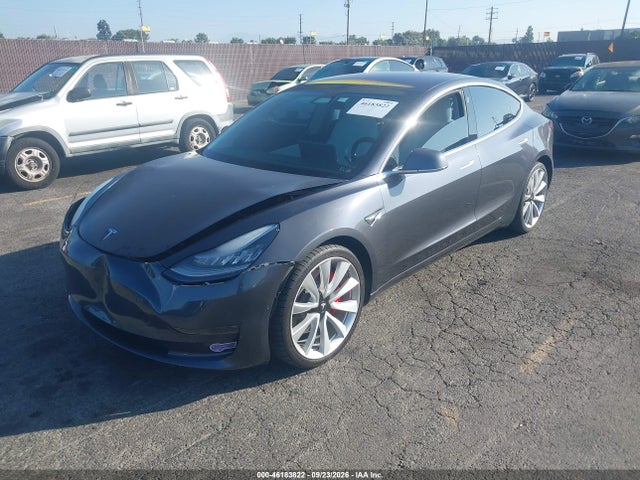46183822 :رقم المزاد ، 5YJ3E1EB7JF171118 vin ، 2018 Tesla Model 3 Long Range/performance مزاد بيع