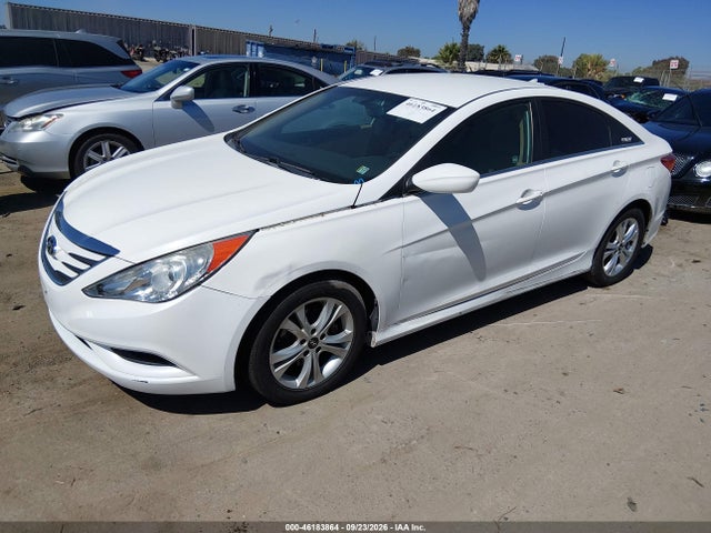 Hyundai SONATA GLS 2014 5NPEB4AC7EH888188 Image 2