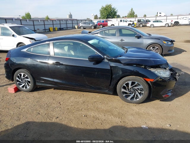 2HGFC4B08GH302634 Honda Civic Lx-p