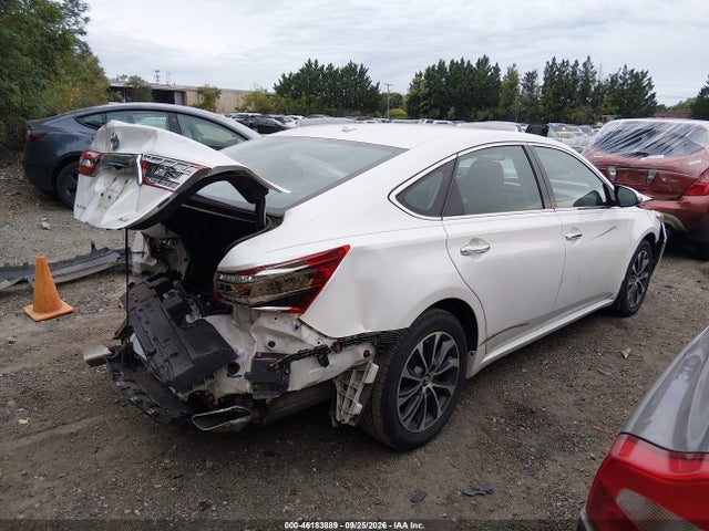 46183889 :رقم المزاد ، 4T1BK1EB4JU278151 vin ، 2018 Toyota Avalon Xle Premium مزاد بيع