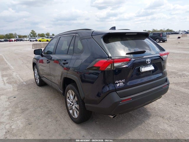 Продажа на аукционе авто 2023 Toyota Rav4 Xle Premium, vin: 2T3C1RFV4PW271411, номер лота: 46183897