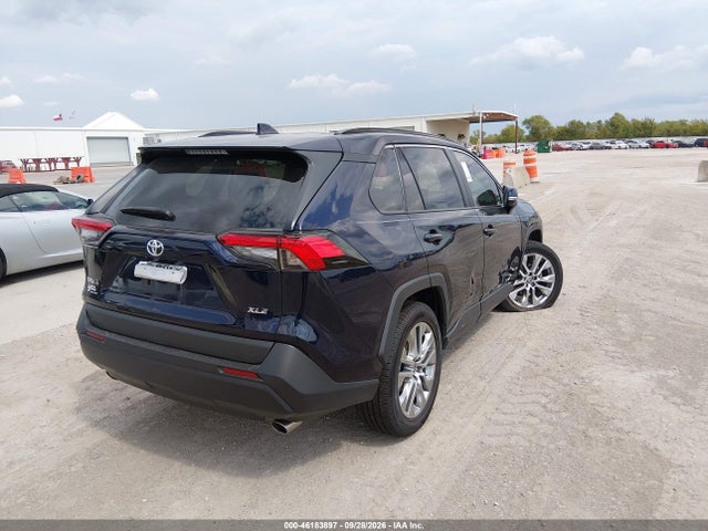 Продажа на аукционе авто 2023 Toyota Rav4 Xle Premium, vin: 2T3C1RFV4PW271411, номер лота: 46183897