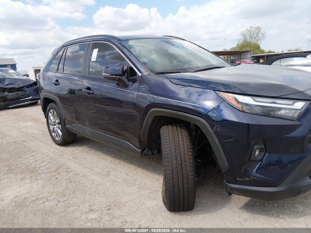 Продажа на аукционе авто 2023 Toyota Rav4 Xle Premium, vin: 2T3C1RFV4PW271411, номер лота: 46183897