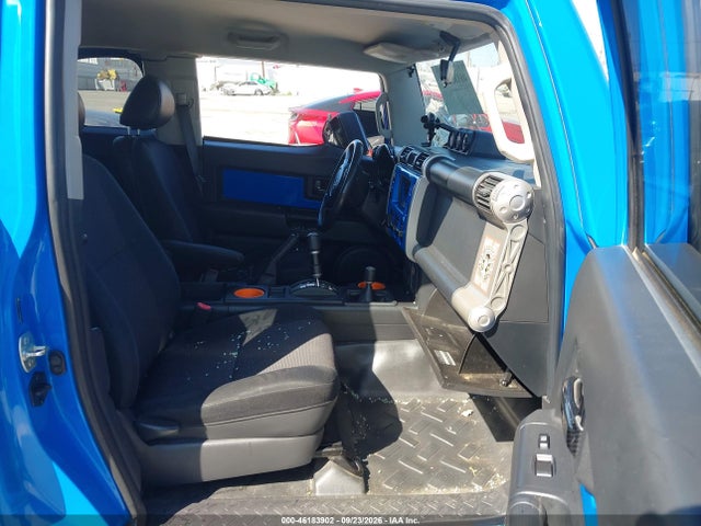 2007 Toyota Fj Cruiser მანქანა იყიდება აუქციონზე, vin: JTEBU11F470059094, აუქციონის ნომერი: 46183902