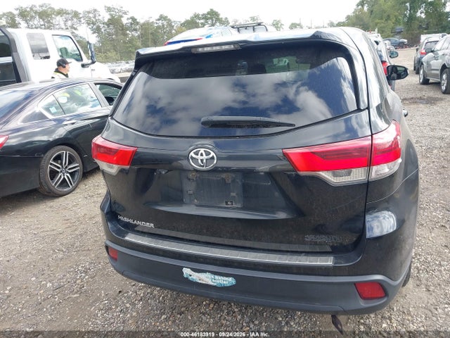 Aukcja sprzedaży 2017 Toyota Highlander Le, vin: 5TDZARFH5HS026477, numer aukcji: 46183919