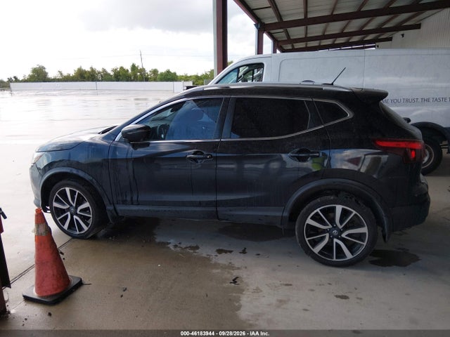 46183944 :رقم المزاد ، JN1BJ1CP0JW100508 vin ، 2018 Nissan Rogue Sport Sl مزاد بيع