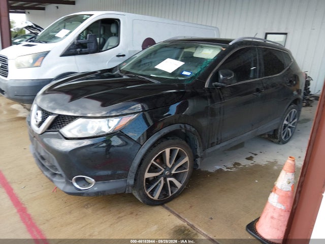 46183944 :رقم المزاد ، JN1BJ1CP0JW100508 vin ، 2018 Nissan Rogue Sport Sl مزاد بيع