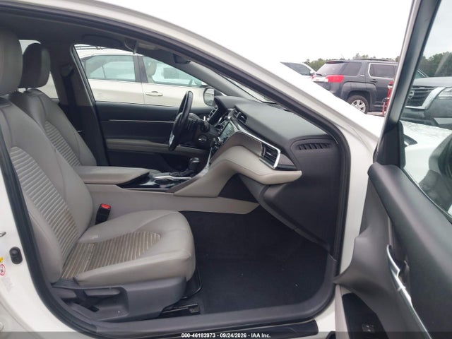 2018 Toyota Camry Se მანქანა იყიდება აუქციონზე, vin: 4T1B11HK5JU647260, აუქციონის ნომერი: 46183973
