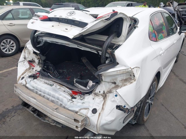 2018 Toyota Camry Se მანქანა იყიდება აუქციონზე, vin: 4T1B11HK5JU647260, აუქციონის ნომერი: 46183973