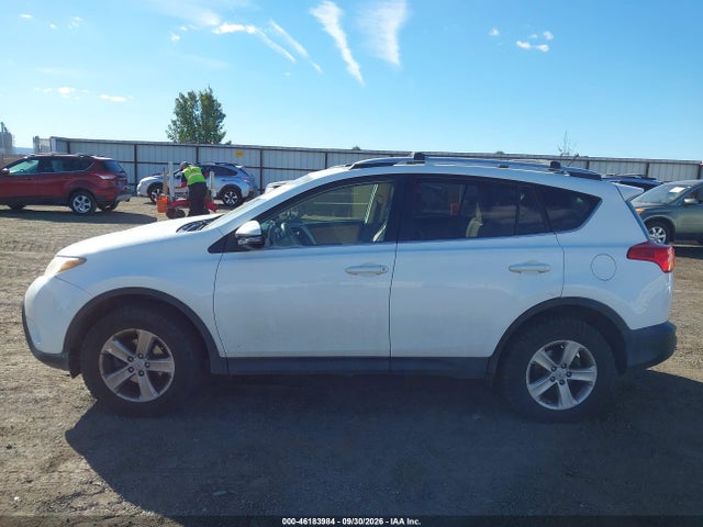 Toyota Rav4 Xle 2014 JTMRFREV4EJ001166 Image 13