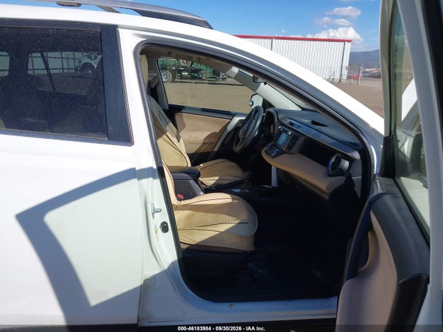 Toyota Rav4 Xle 2014 JTMRFREV4EJ001166 Image 5
