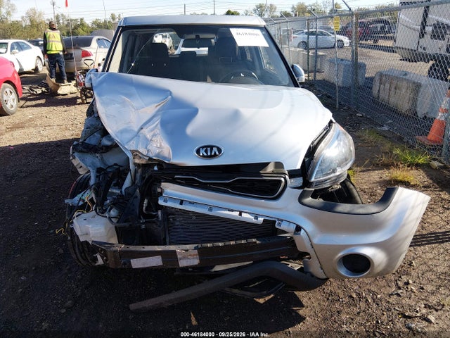Auction sale of the 2013 Kia Soul, vin: KNDJT2A54D7758096, lot number: 46184000