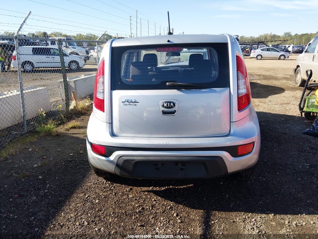 Auction sale of the 2013 Kia Soul, vin: KNDJT2A54D7758096, lot number: 46184000