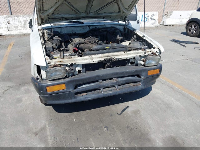Auction sale of the 1993 Toyota Pickup 1/2 Ton Short Whlbase Stb, vin: 4TARN81A5PZ085806, lot number: 46184022