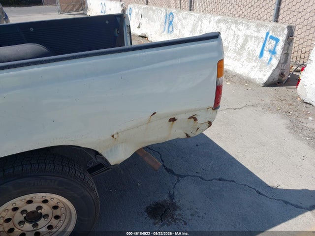Auction sale of the 1993 Toyota Pickup 1/2 Ton Short Whlbase Stb, vin: 4TARN81A5PZ085806, lot number: 46184022