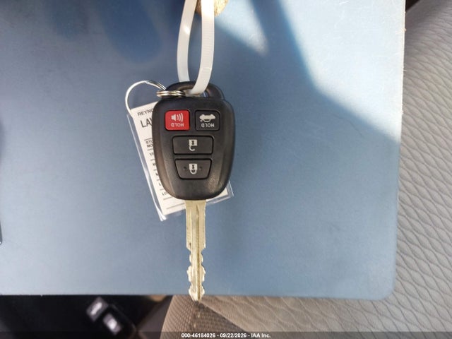 Продаж на аукціоні авто 2017 Toyota Corolla Le, vin: 5YFBURHE5HP735138, номер лоту: 46184026