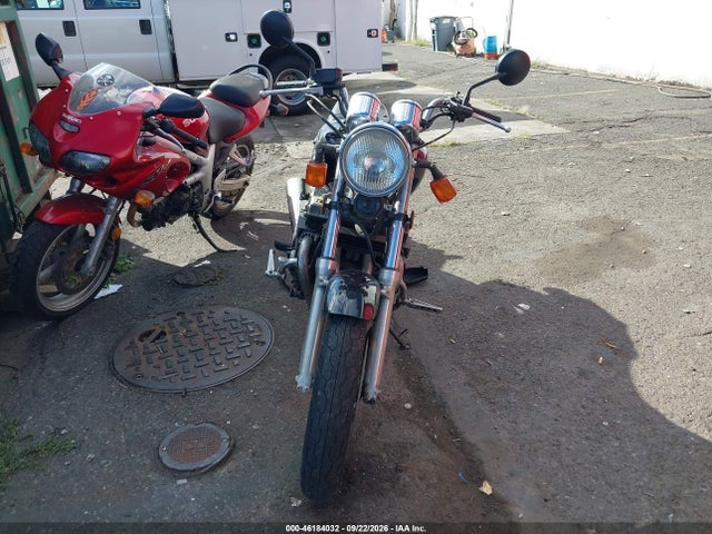 46184032 :رقم المزاد ، JH2RC3800WM600594 vin ، 1998 Honda Cb750 مزاد بيع