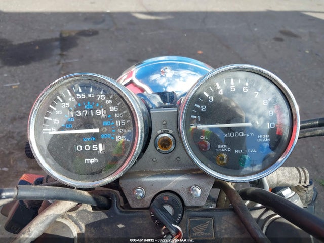 46184032 :رقم المزاد ، JH2RC3800WM600594 vin ، 1998 Honda Cb750 مزاد بيع