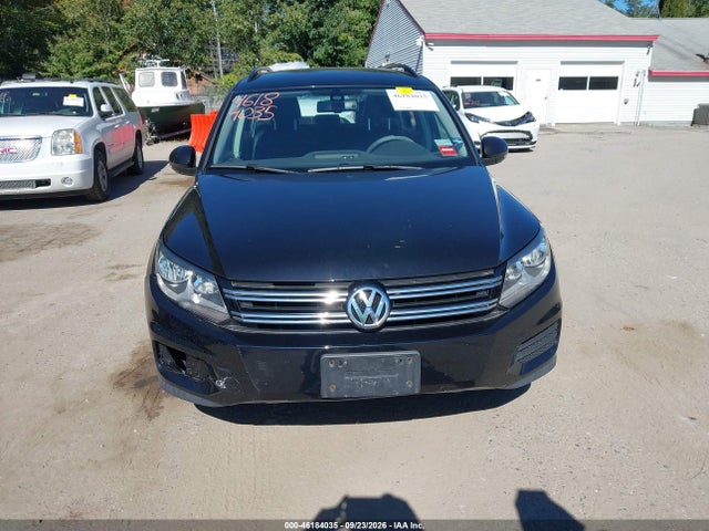 Auction sale of the 2017 Volkswagen Tiguan 2.0t/2.0t S, vin: WVGBV7AX6HK015905, lot number: 46184035
