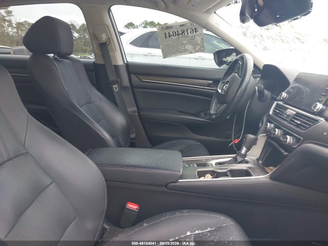 Продаж на аукціоні авто 2018 Honda Accord Touring, vin: 1HGCV1F9XJA044675, номер лоту: 46184041