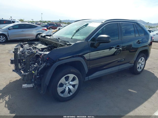 Toyota RAV4 LE 2020 2T3F1RFV7LC106381 Image 2
