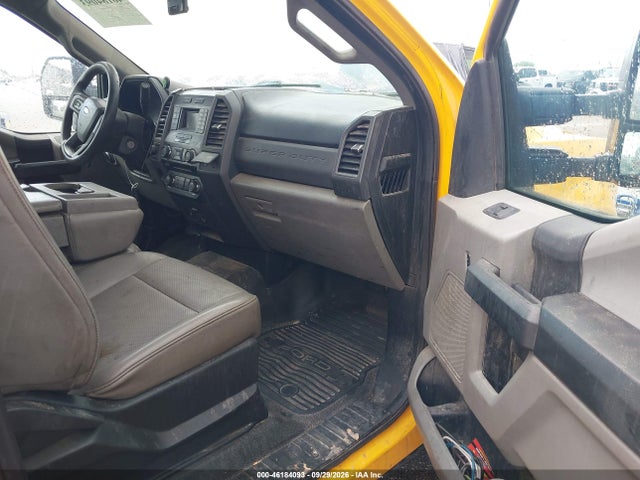 Aukcja sprzedaży 2017 Ford F-350 Chassis Xl, vin: 1FDRF3E60HEC47646, numer aukcji: 46184093