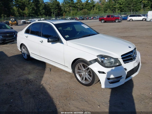 Продаж на аукціоні авто 2014 Mercedes-benz C 300 Sport 4matic, vin: WDDGF8AB0EA933772, номер лоту: 46184109