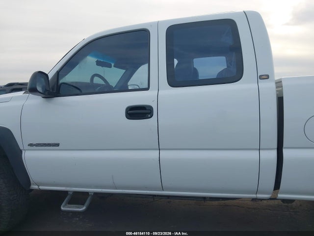 Продажа на аукционе авто 2005 Chevrolet Silverado 2500hd Work Truck, vin: 1GCHC29U15E209219, номер лота: 46184110