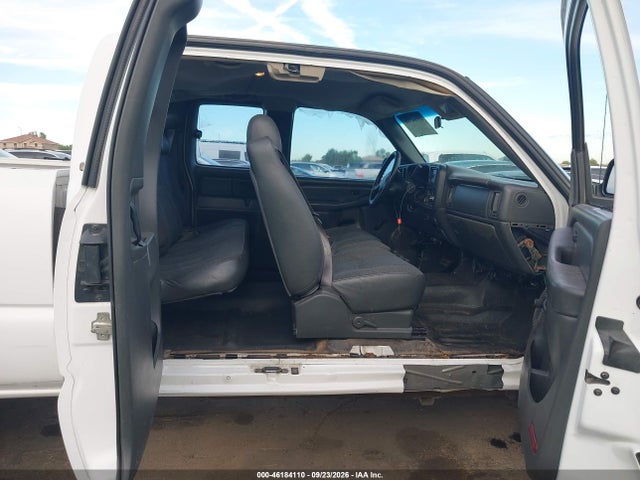 Продажа на аукционе авто 2005 Chevrolet Silverado 2500hd Work Truck, vin: 1GCHC29U15E209219, номер лота: 46184110