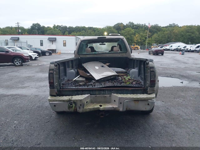 2004 Ford F-350 Lariat/xl/xlt მანქანა იყიდება აუქციონზე, vin: 1FTWW33P74ED17432, აუქციონის ნომერი: 46184143