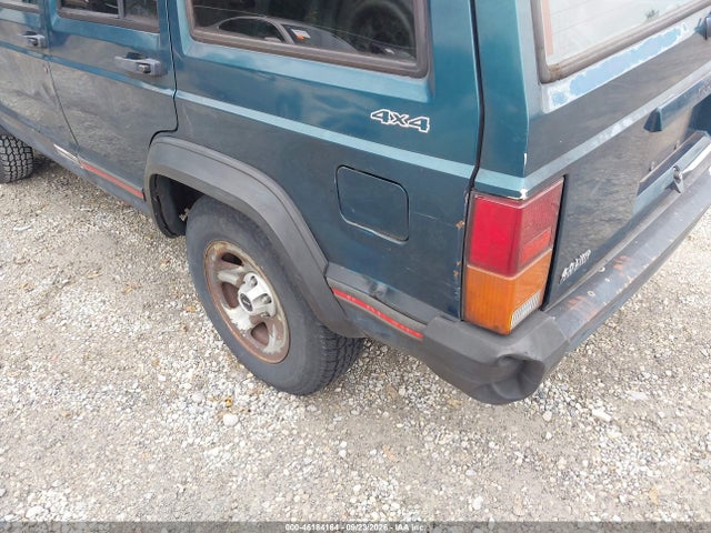 Продажа на аукционе авто 1995 Jeep Cherokee Sport, vin: 1J4FJ68S5SL611041, номер лота: 46184164