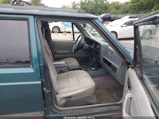 Продажа на аукционе авто 1995 Jeep Cherokee Sport, vin: 1J4FJ68S5SL611041, номер лота: 46184164