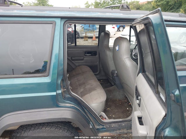 Продажа на аукционе авто 1995 Jeep Cherokee Sport, vin: 1J4FJ68S5SL611041, номер лота: 46184164