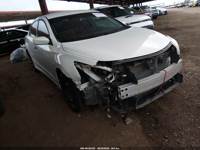 2014 Nissan Altima 2.5 S მანქანა იყიდება აუქციონზე, vin: 1N4AL3AP6EN341752, აუქციონის ნომერი: 46184182