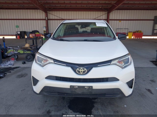 Toyota RAV4 LE 2017 JTMZFREV7HJ148814 Image 13
