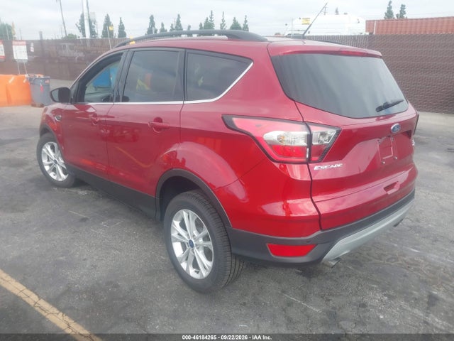 Ford ESCAPE SE 2017 1FMCU0G9XHUE96768 Image 3