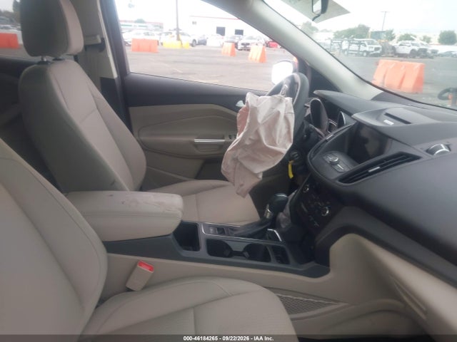 Ford ESCAPE SE 2017 1FMCU0G9XHUE96768 Image 5