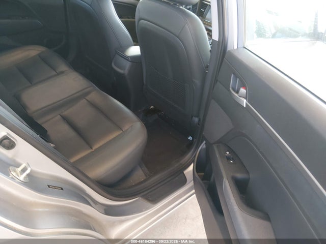 Продаж на аукціоні авто 2017 Hyundai Elantra Limited, vin: 5NPD84LF5HH068262, номер лоту: 46184296