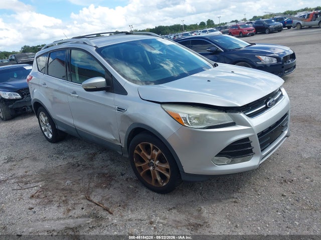 46184328 :رقم المزاد ، 1FMCU0JX5EUB57127 vin ، 2014 Ford Escape Titanium مزاد بيع