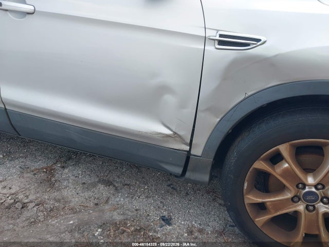 46184328 :رقم المزاد ، 1FMCU0JX5EUB57127 vin ، 2014 Ford Escape Titanium مزاد بيع