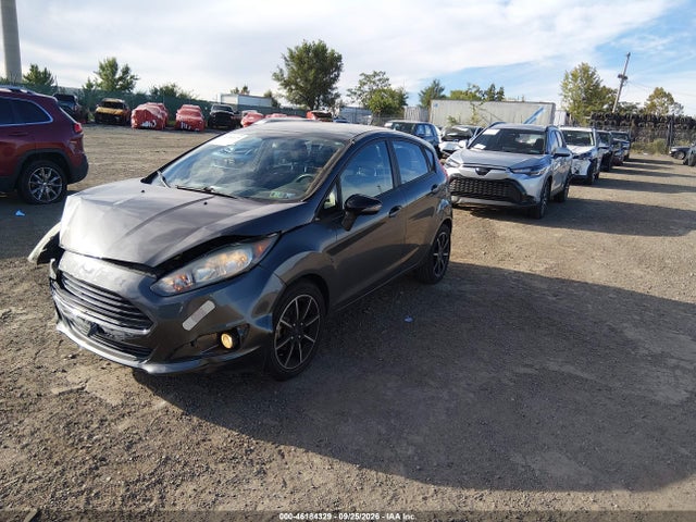 Ford FIESTA SE 2016 3FADP4EJ7GM118288 Image 2