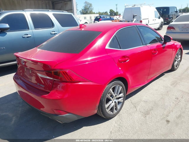 Lexus IS 300 2019 JTHBA1D24K5093567 Image 4