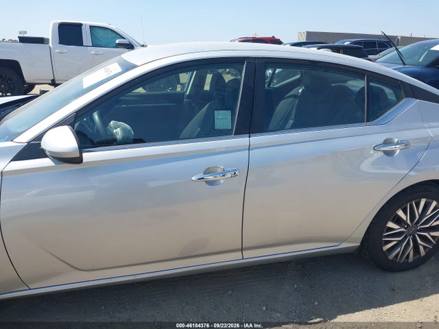 Продаж на аукціоні авто 2023 Nissan Altima Sv Fwd, vin: 1N4BL4DV4PN352546, номер лоту: 46184376